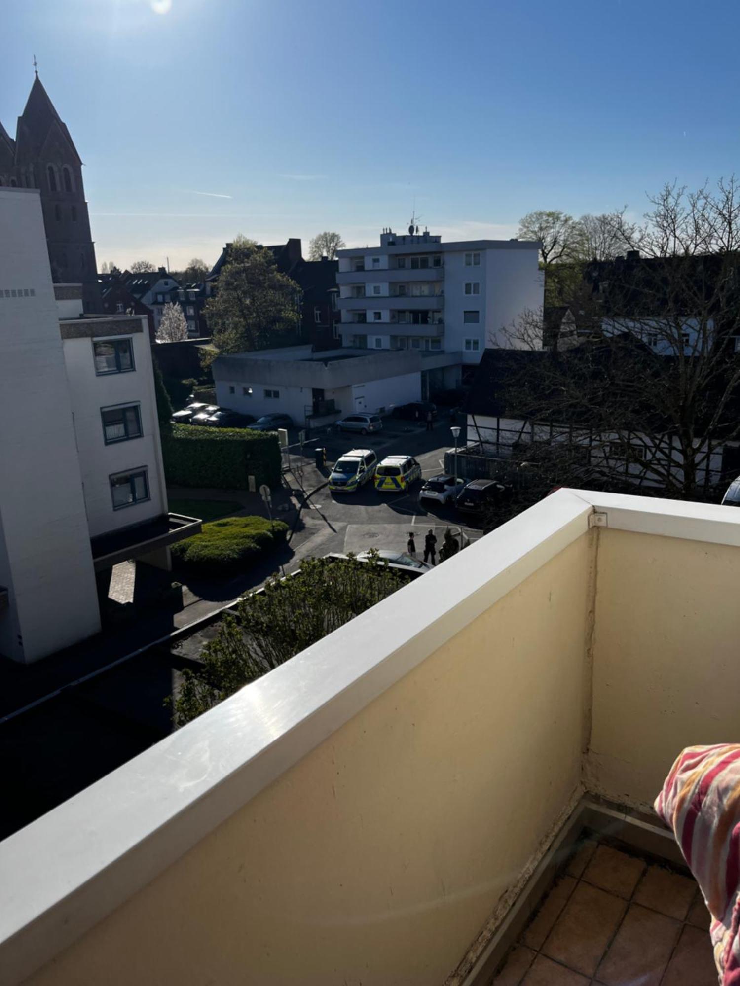 Gemuetliche, Ganze Wohnung In Ruhiger, Zentraler Lage Leverkusen Exterior photo